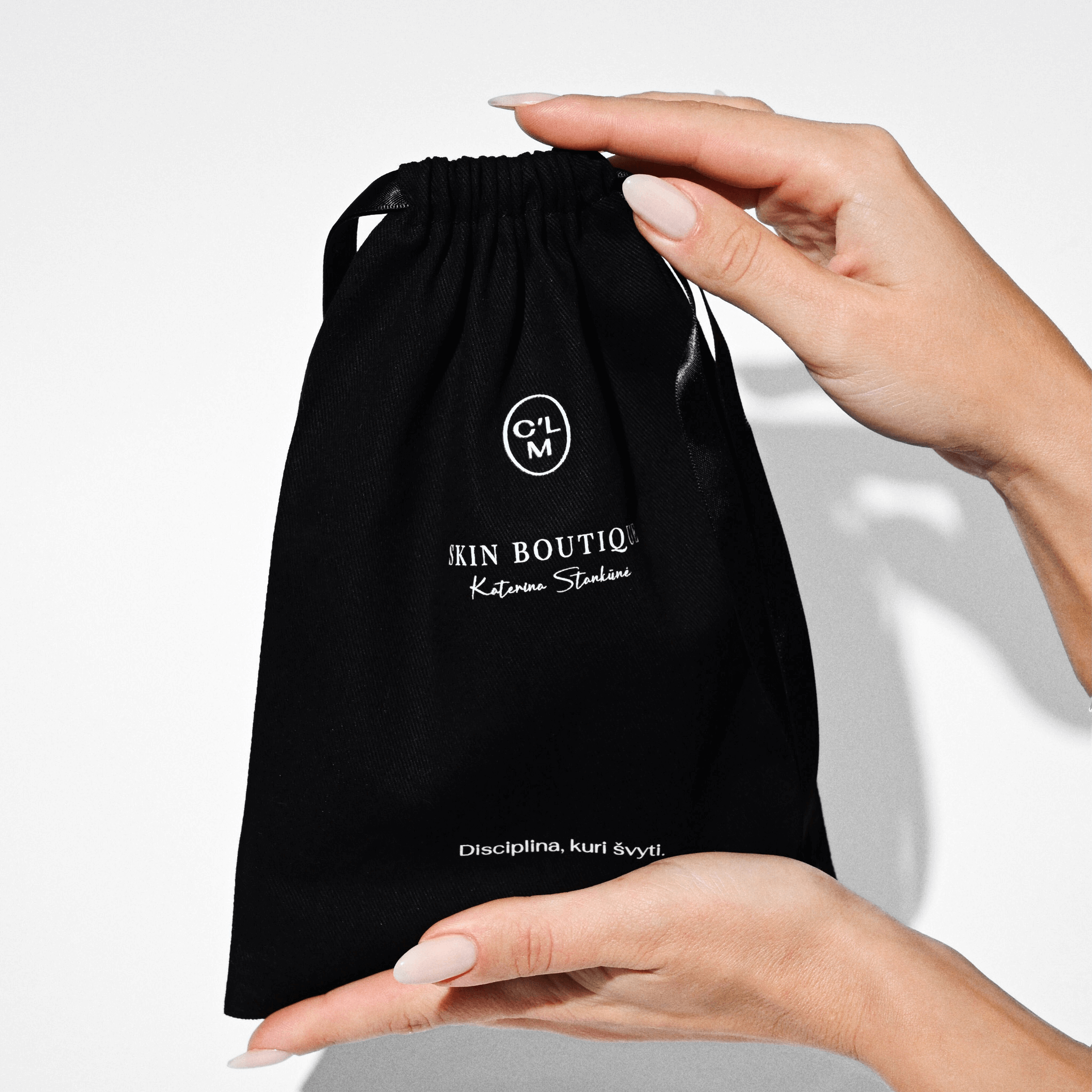 Black fabric gift bag CLM & Skin Boutique (midi) 17x23